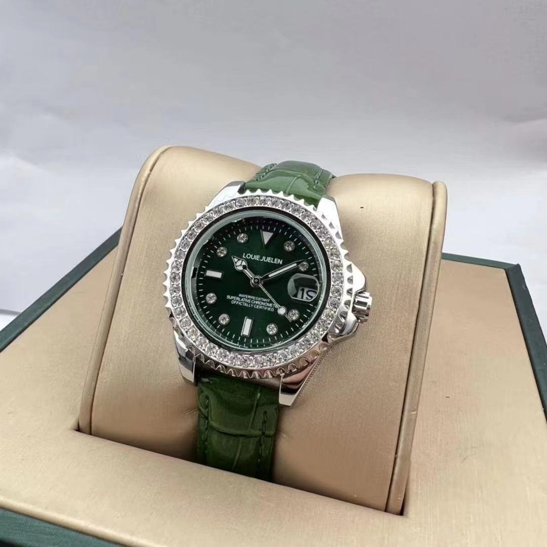 レディース高級クォーツ腕時計 28MM ダイヤモンド装飾レザーストラップ スモールグリーン 3BAR防水合金ケース腕時計